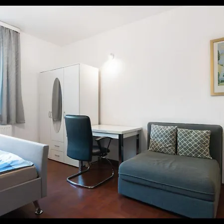 Neat In Apartment Düsseldorf